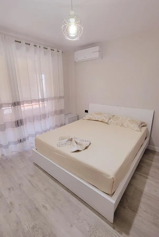 Small Studio Near The Olimpik Park Apartment Tirana