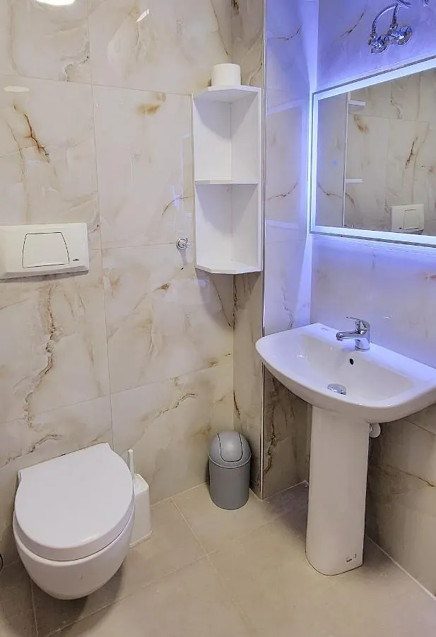 Small Studio Near The Olimpik Park Apartment Tirana Albania